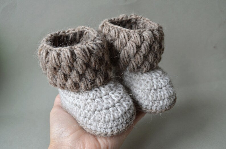 Crochet baby booties Home cappuccino beige boots Unisex baby shoes 0-3, 3-6, 6-9 9-12 months